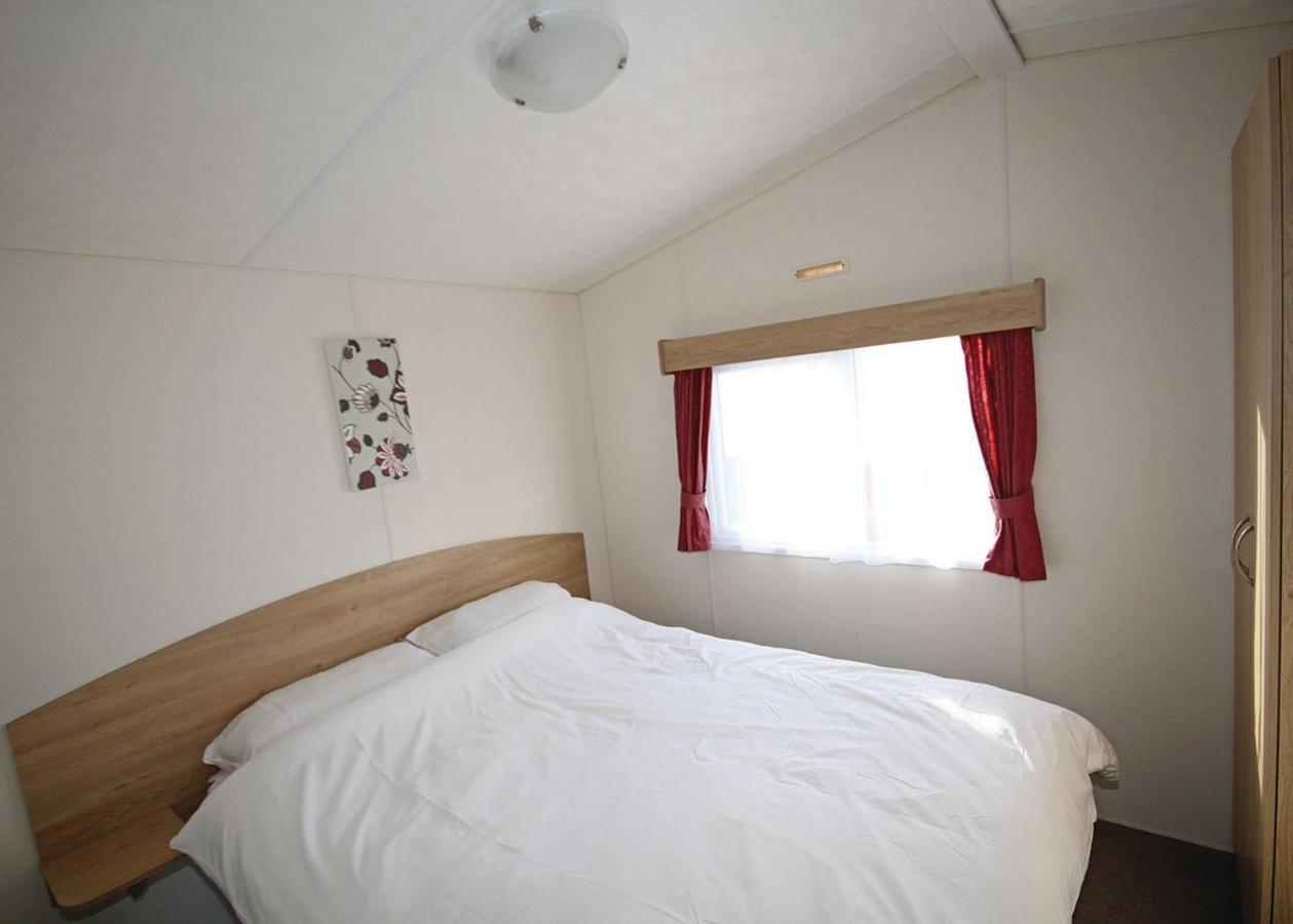 Silver Birch Caravan Park Talacre 외부 사진