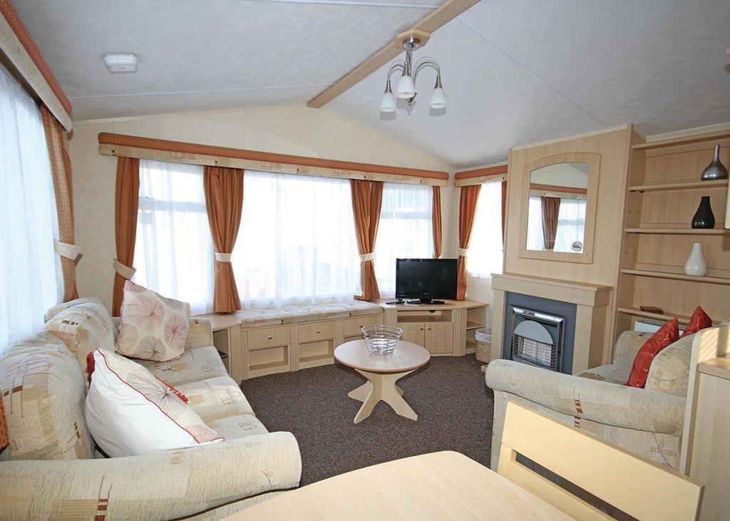 Silver Birch Caravan Park Talacre 외부 사진